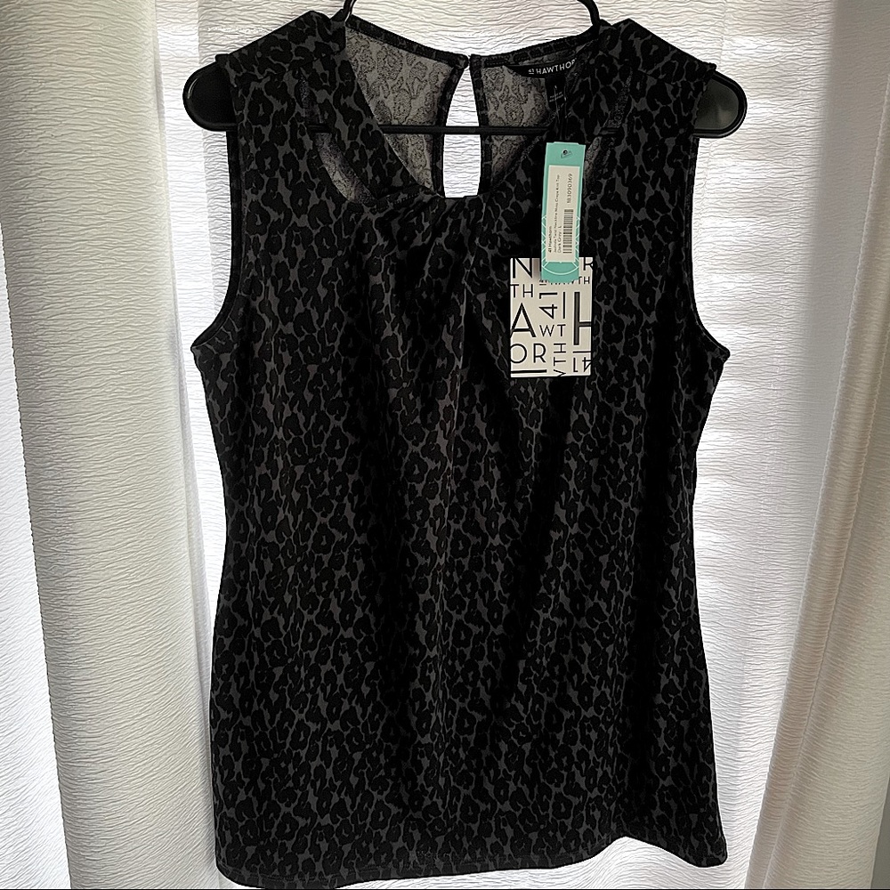 41 Hawthorn Twist Neckline Large Grey Knit Top